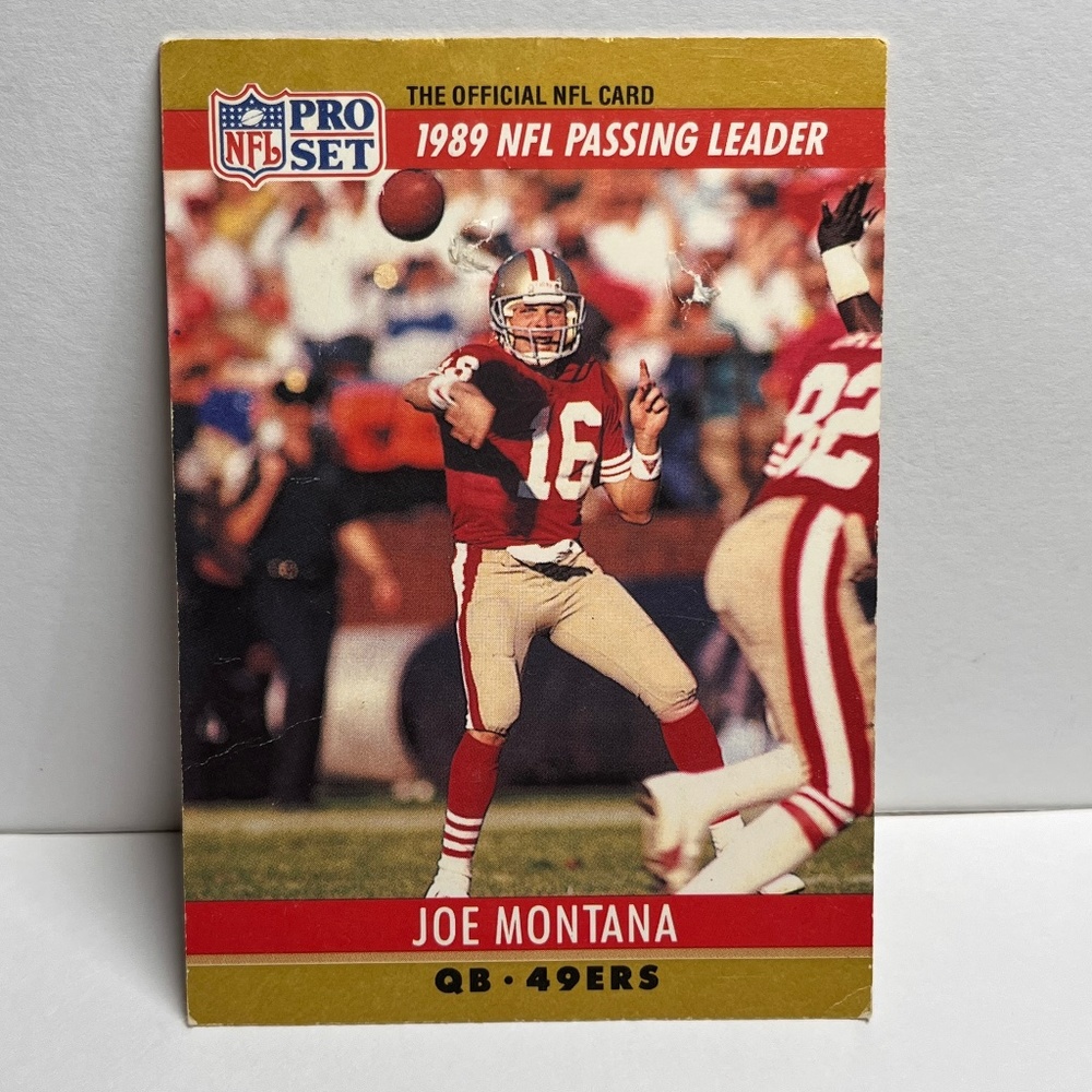 Excellent Condition: 1989 Joe Montana - NFL ProSet Trading Card